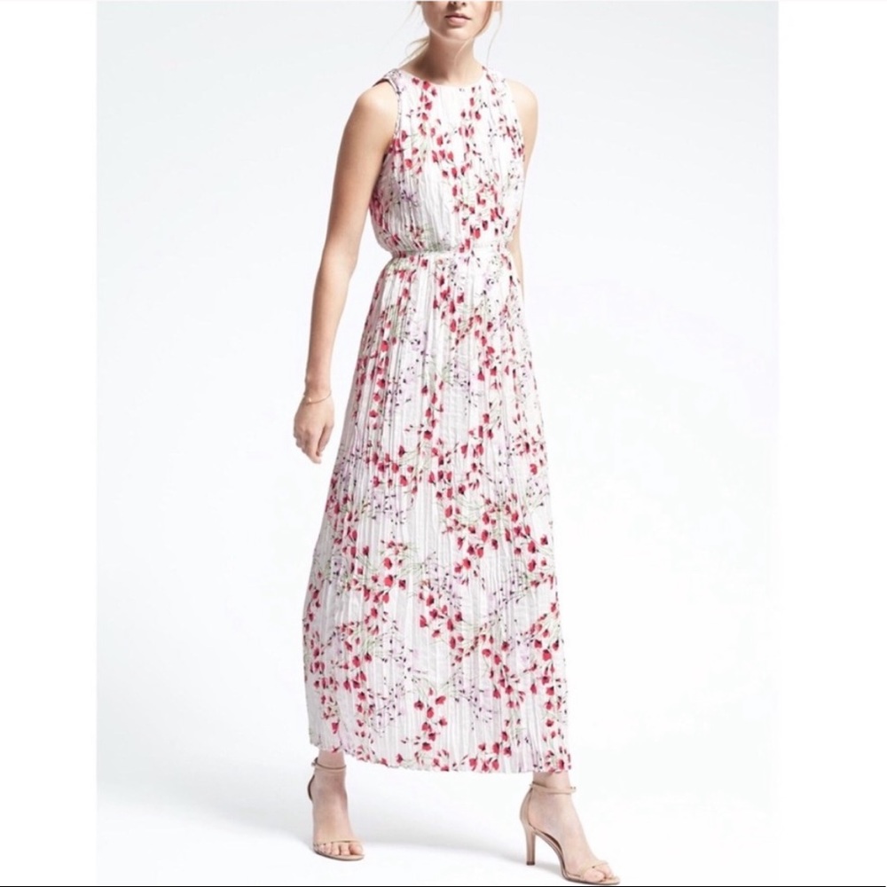 BANANA REPUBLIC “Floral Pleated Gathered Maxi Dress”